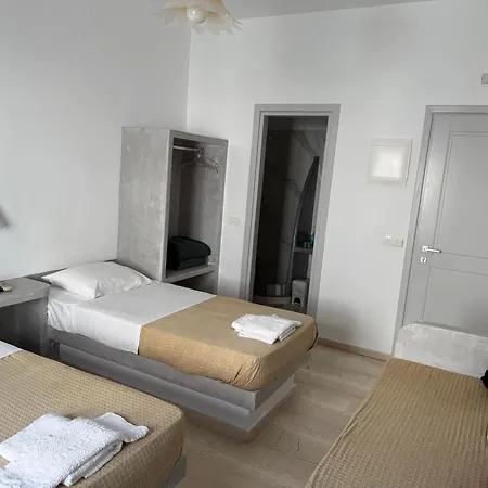 Hotel Hellas Fira  Zewnętrze zdjęcie